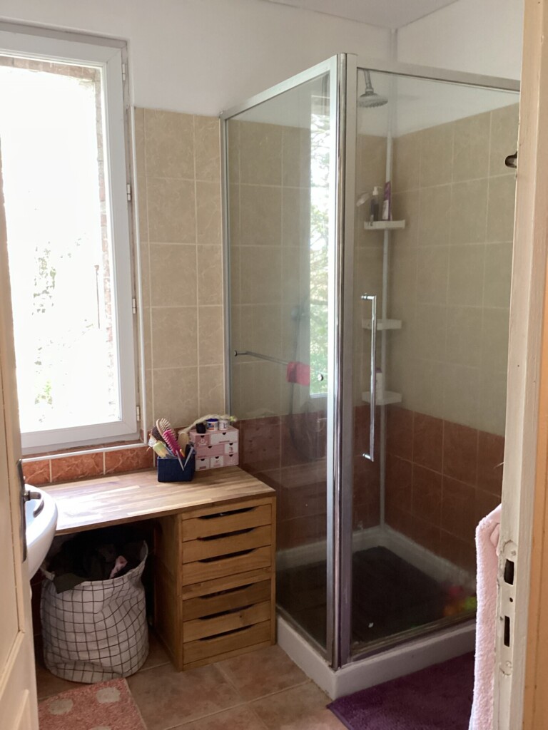 SDB 768x1024