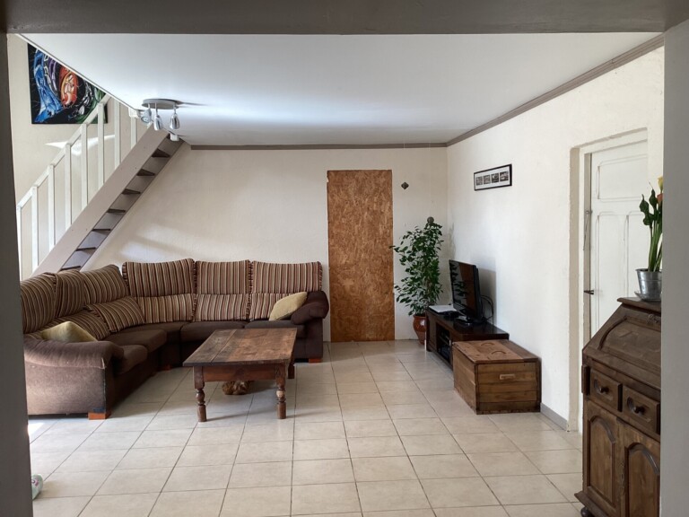 Salon 1 768x576