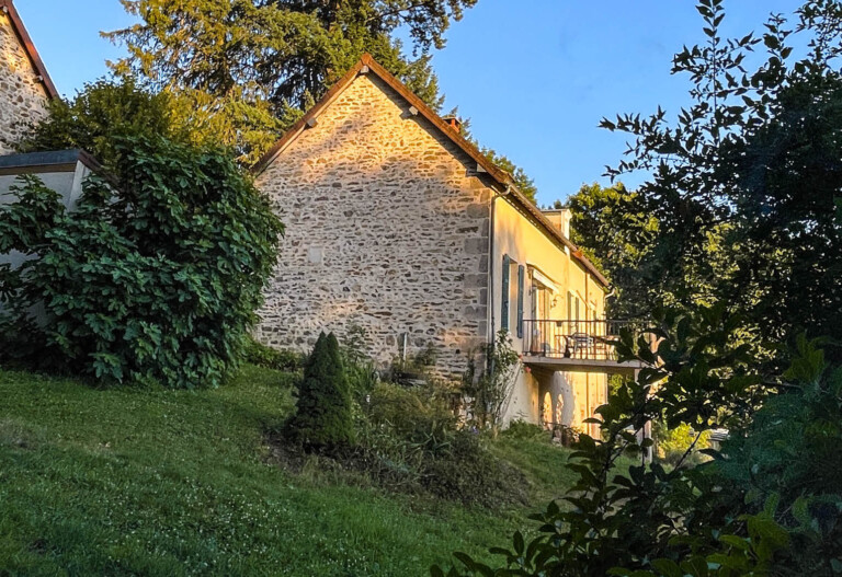 IMG 0235 1 768x527