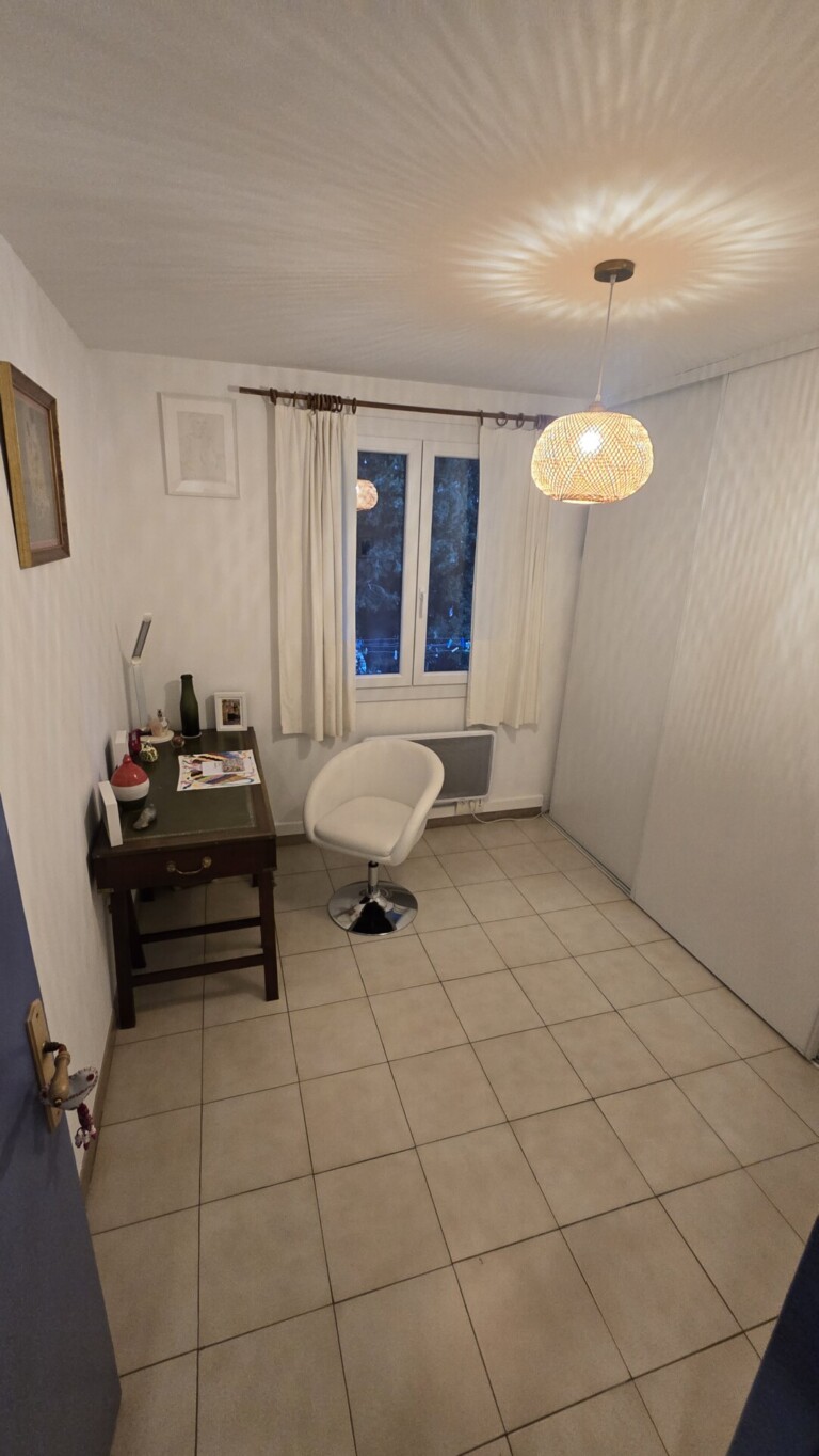 Chambre 1 ou Bureau