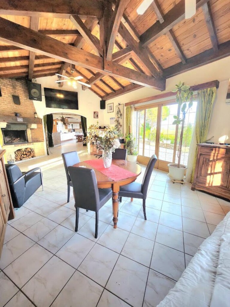 Maison O 768x1025