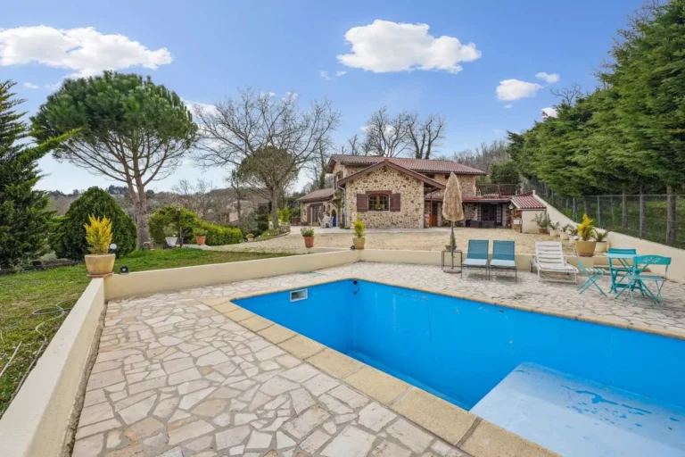 piscine 768x512
