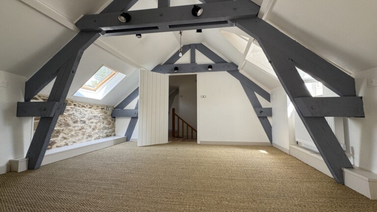 Back bedroom 3000 768x432