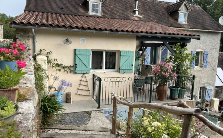 Maison avec terrace 3000 768x475