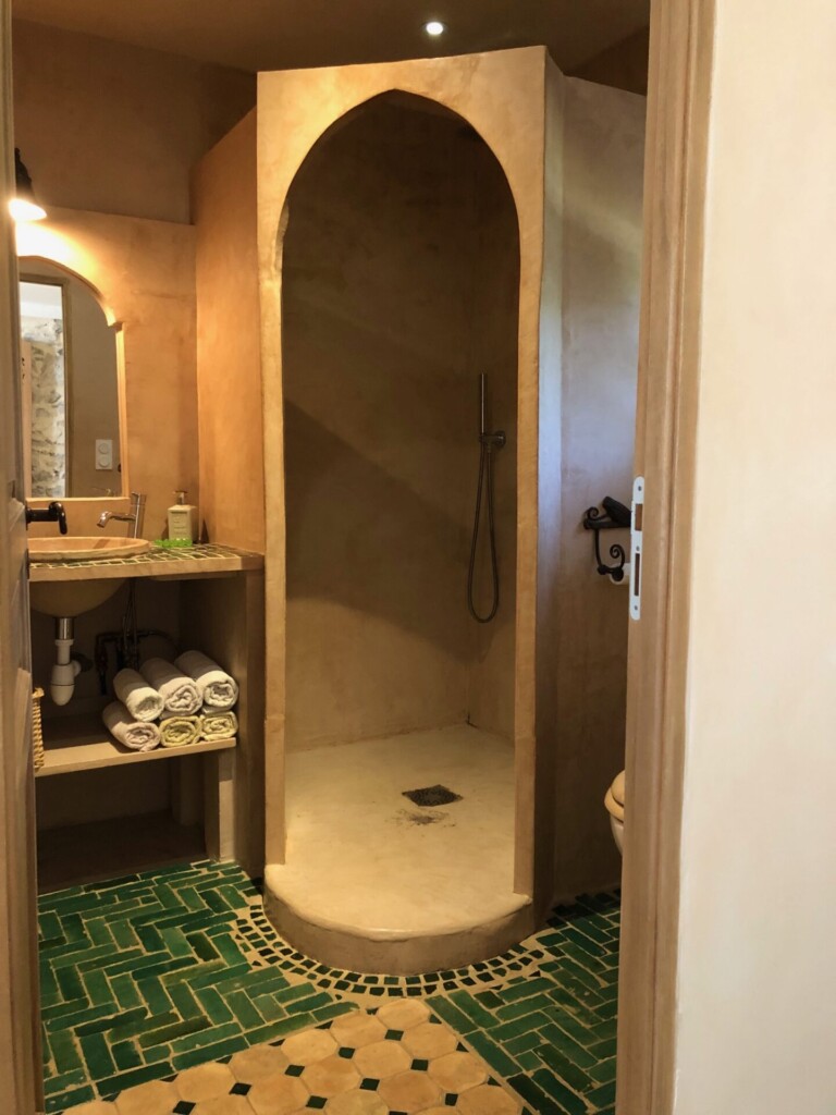 douche 2 768x1024