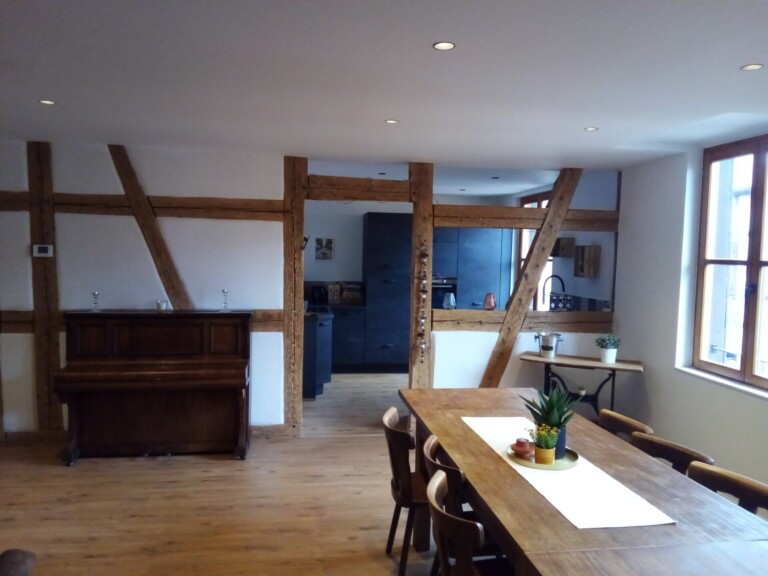 Salle a manger colombage 768x576