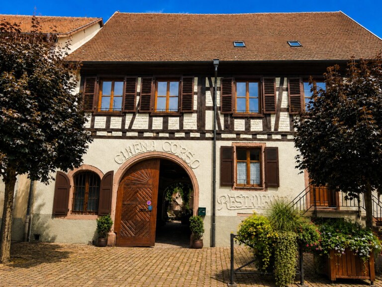 facade avant 768x576