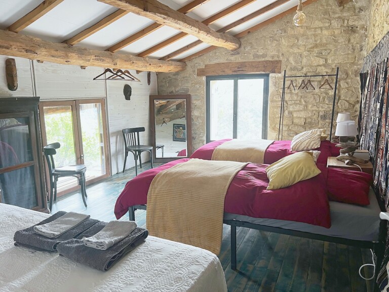 10 chambre pierre trois lits 768x576
