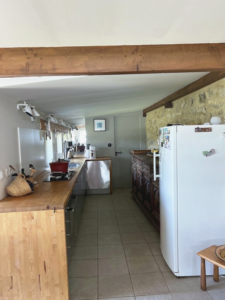 28 cuisine pierre 768x1024