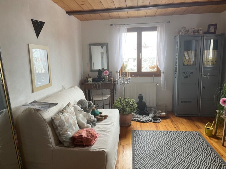 Buro 768x576