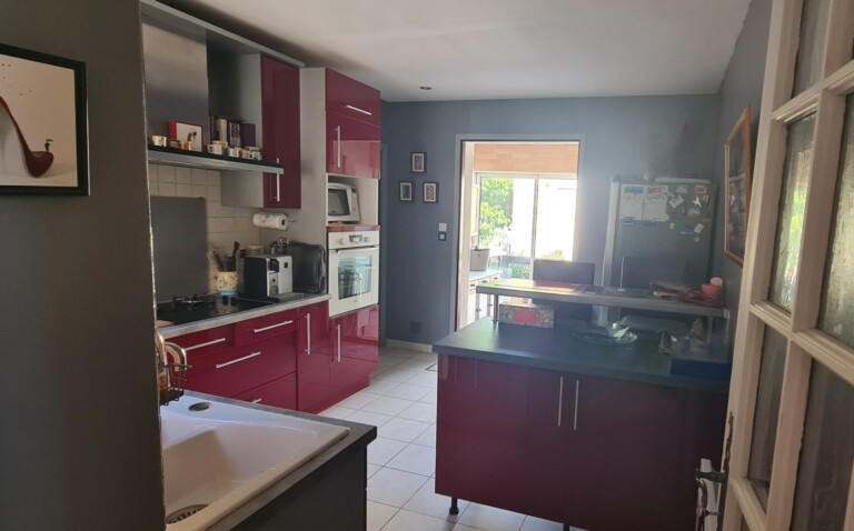 cuisine et arriere cuisine 768x478