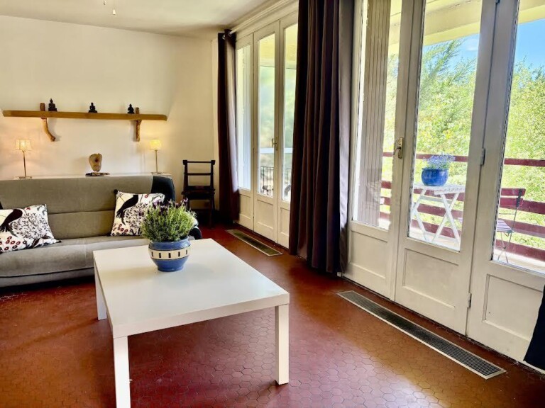 4 a woonkamer 768x576