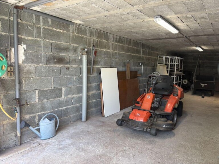 garage3 768x576